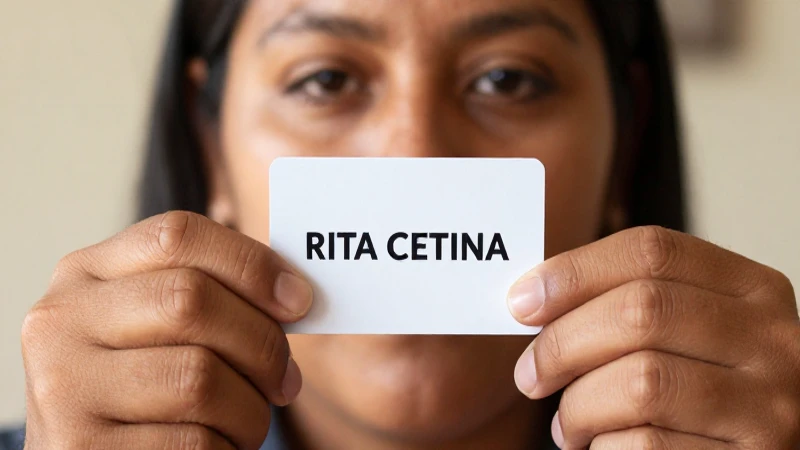 RITA CETINA: CUÁNDO y DÓNDE RECOGER tu TARJETA 2 Tarjeta de RITA CETINA, luz cálida y natural